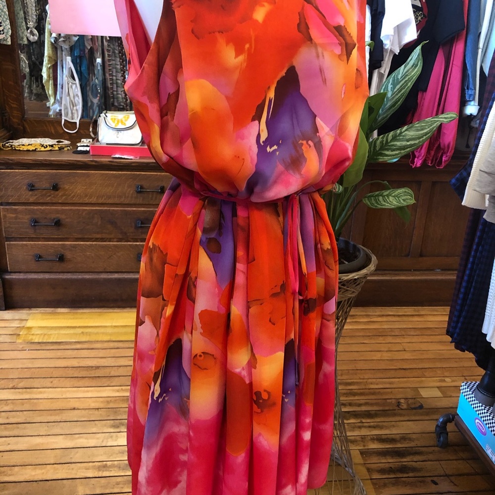 Gorgeous chiffon summer dress - Picture 5 of 8